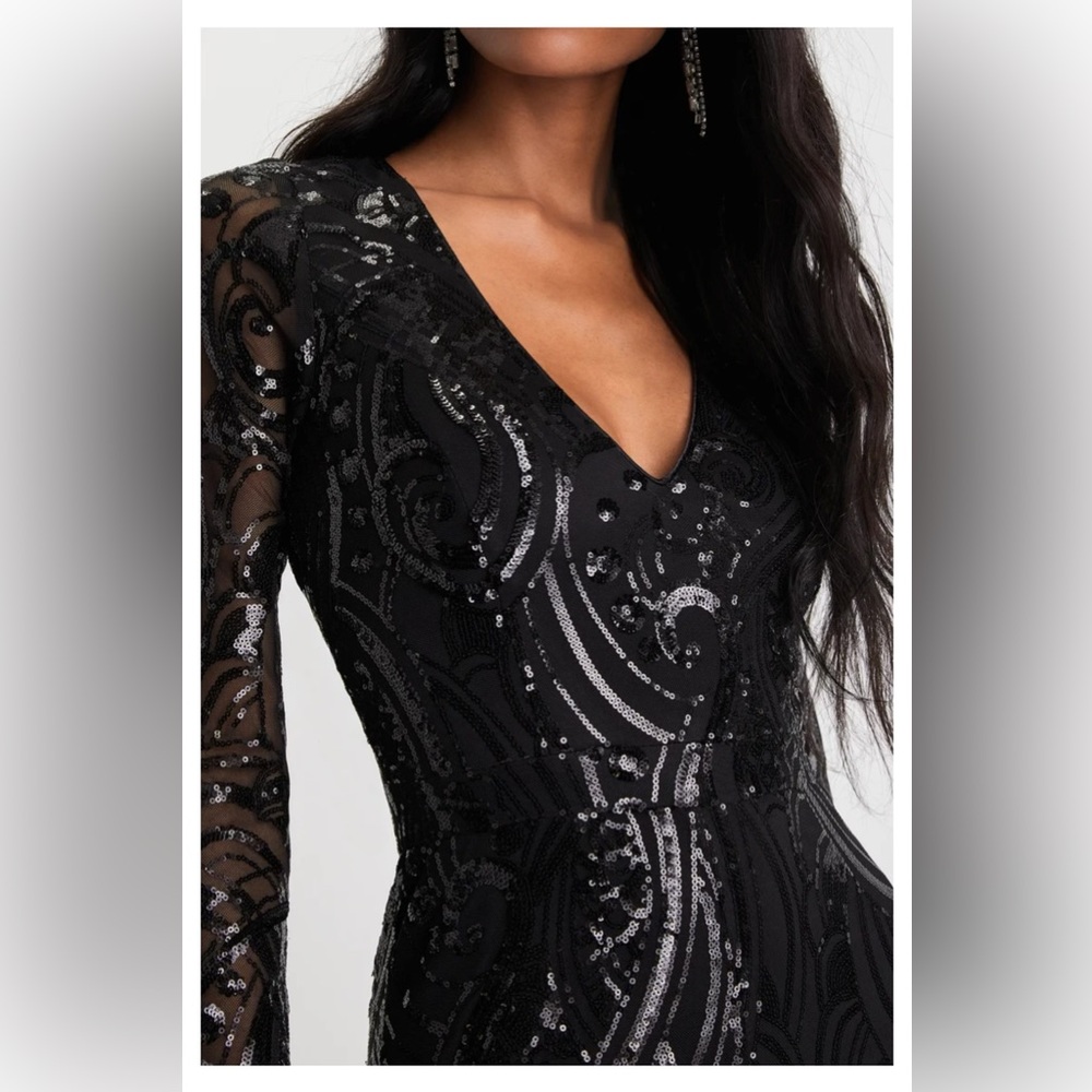 Glamorous Black Sequin Jumpsuit with Long Sleeves and Plunging Neckline - Picture 4 of 4